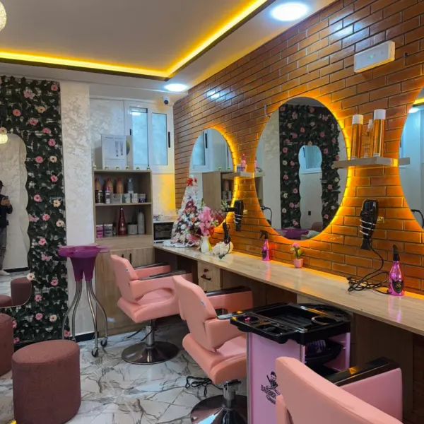 BARBER DE LUXE