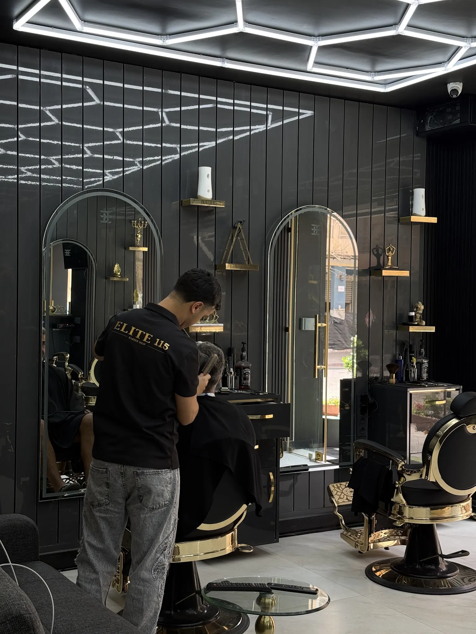ELITE BARBER 115 - صورة 8