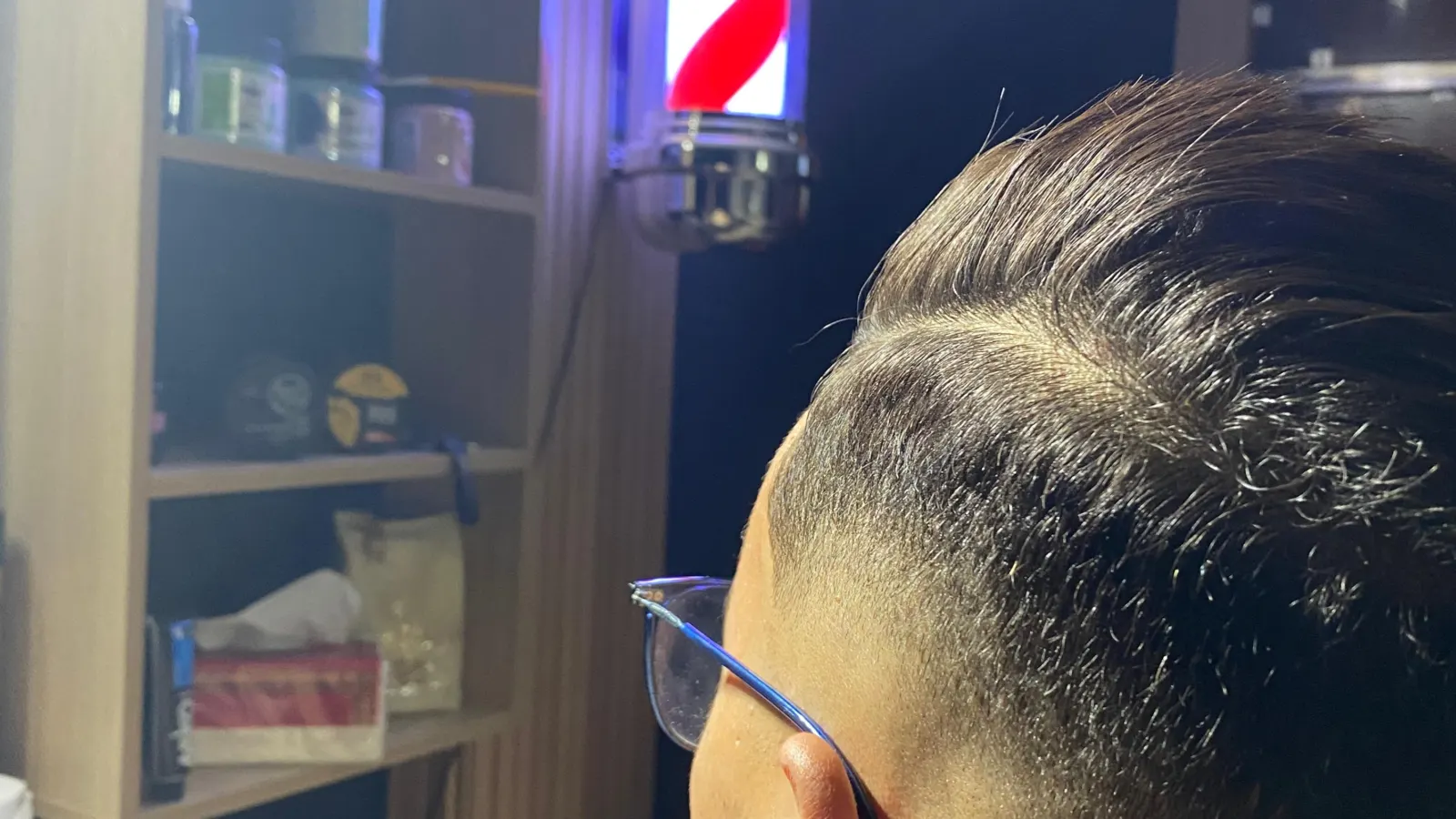 Cuts factory barbershop - صورة 3