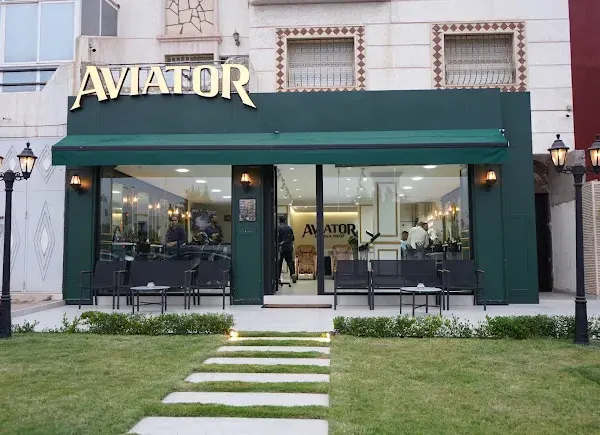 AVIATOR Salon