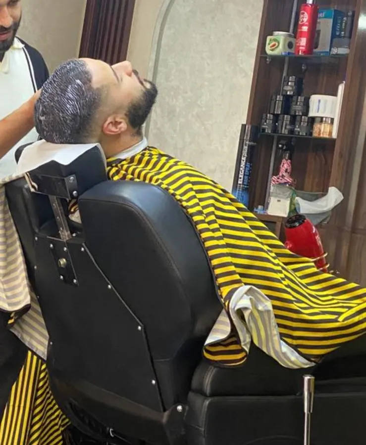 RM Deluxe Barber - صورة 4