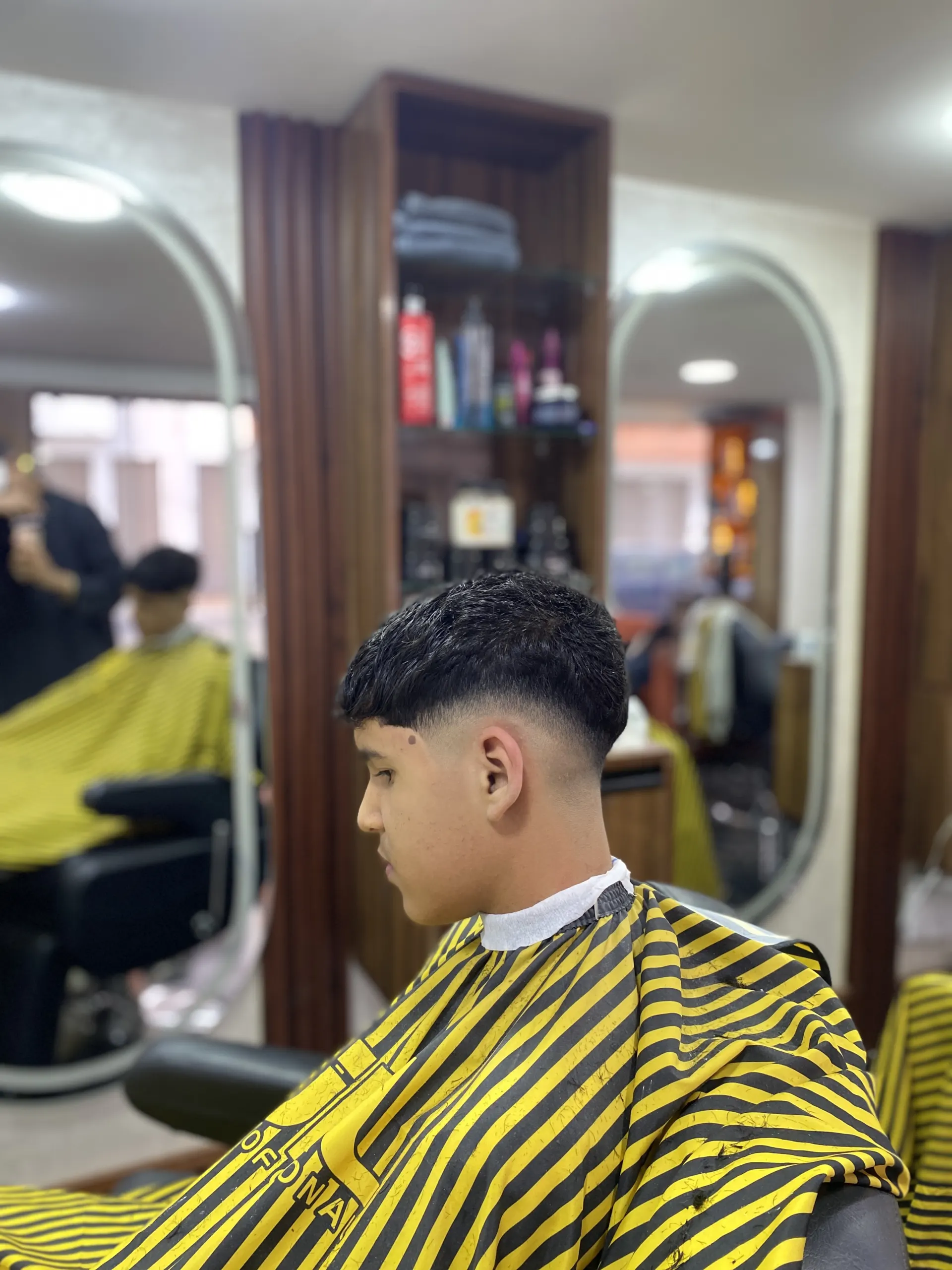 RM Deluxe Barber - صورة 5